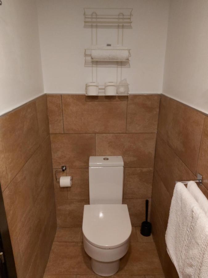 Hotel Complutense Alcala de Henares Bagian luar foto